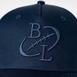 Casquette bleu marine BL BACK to LEGEND (zoom broderie)