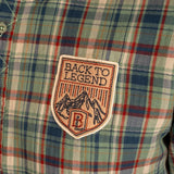 Chemise manches longues à carreaux verts et bleus BACK to LEGEND (zoom blason brodé)