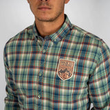 Chemise manches longues à carreaux verts et bleus BACK to LEGEND (zoom poitrine)