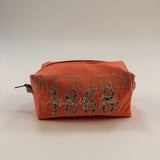 Pochette multi usage upcyclée orange BACK TO LEGEND (face avant)