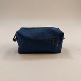 Pochette upcyclée multi usage en jean stone wash BACK TO LEGEND (face arrière)