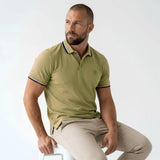 Polo homme vert à col rayé contrasté et coupe ajustée BACK TO LEGEND