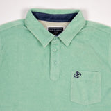 Polo vert cactus en tissu éponge pour homme BACK to LEGEND (zoom poche poitrine et col)