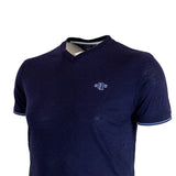 T-shirt homme bleu marine col V en coton slub (zoom poitrine et col)