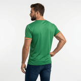 T-shirt vert col V pour homme BACK to LEGEND (vue de dos)