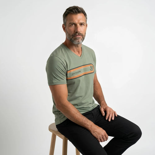 T-shirt homme vert écume col V BACK TO LEGEND
