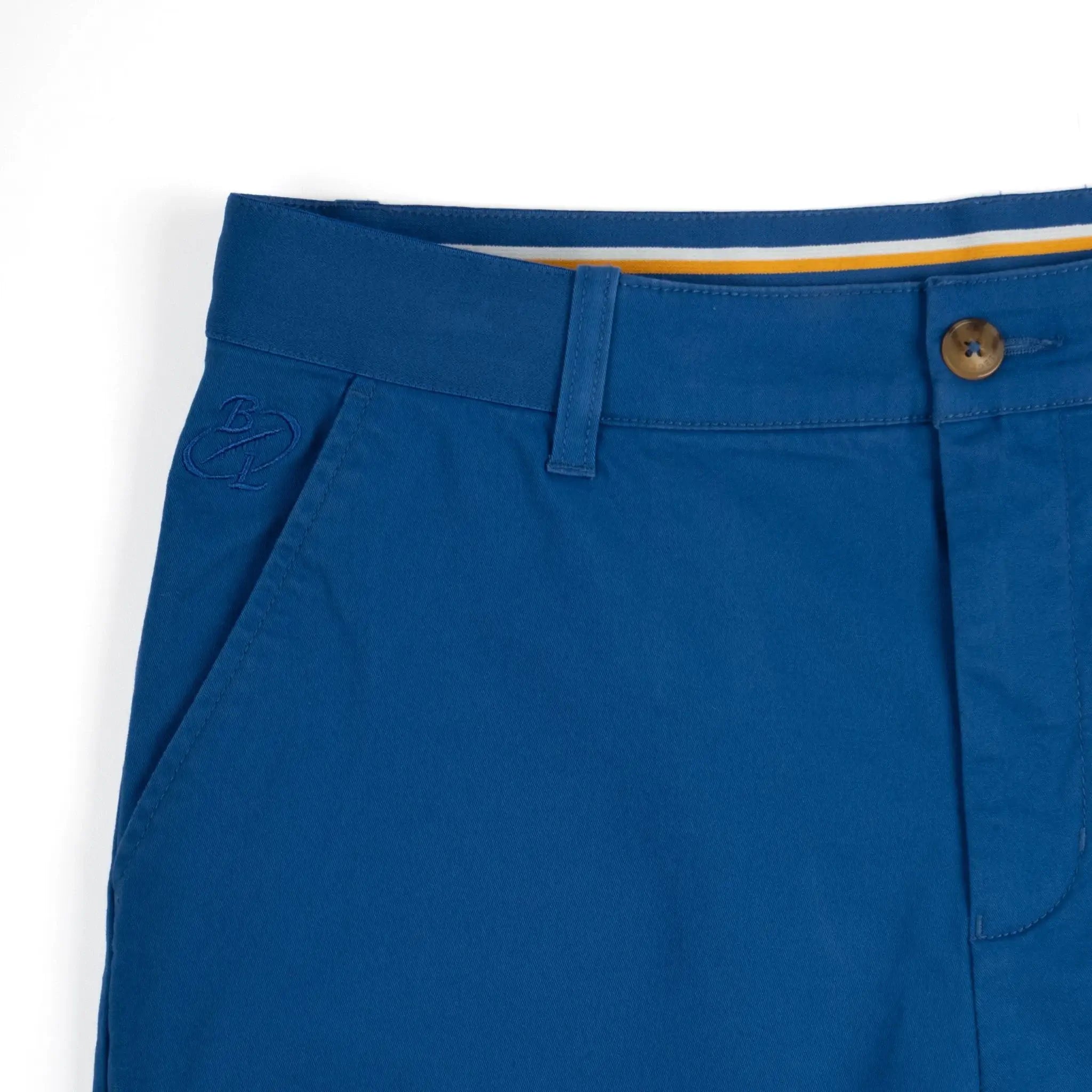Bermuda coupe chino bleu roi pour homme BACK TO LEGEND (zoom poche latérale)