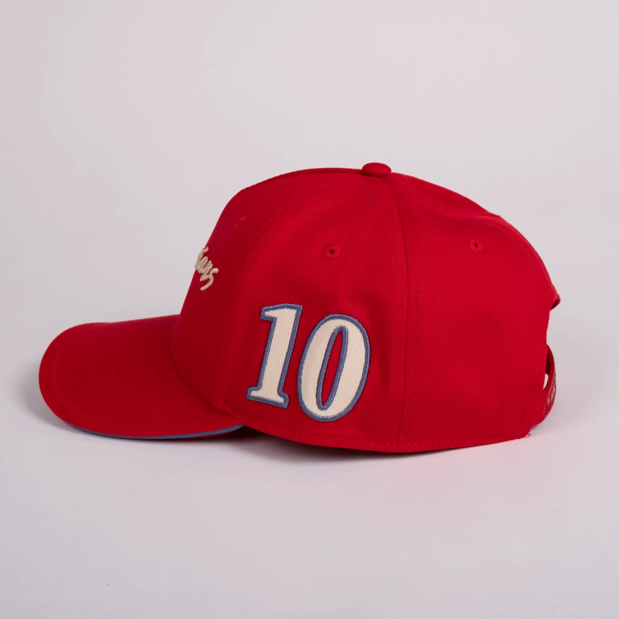 Casquette Barbarians rouge n°10 BACK TO LEGEND (vue de profil gauche)