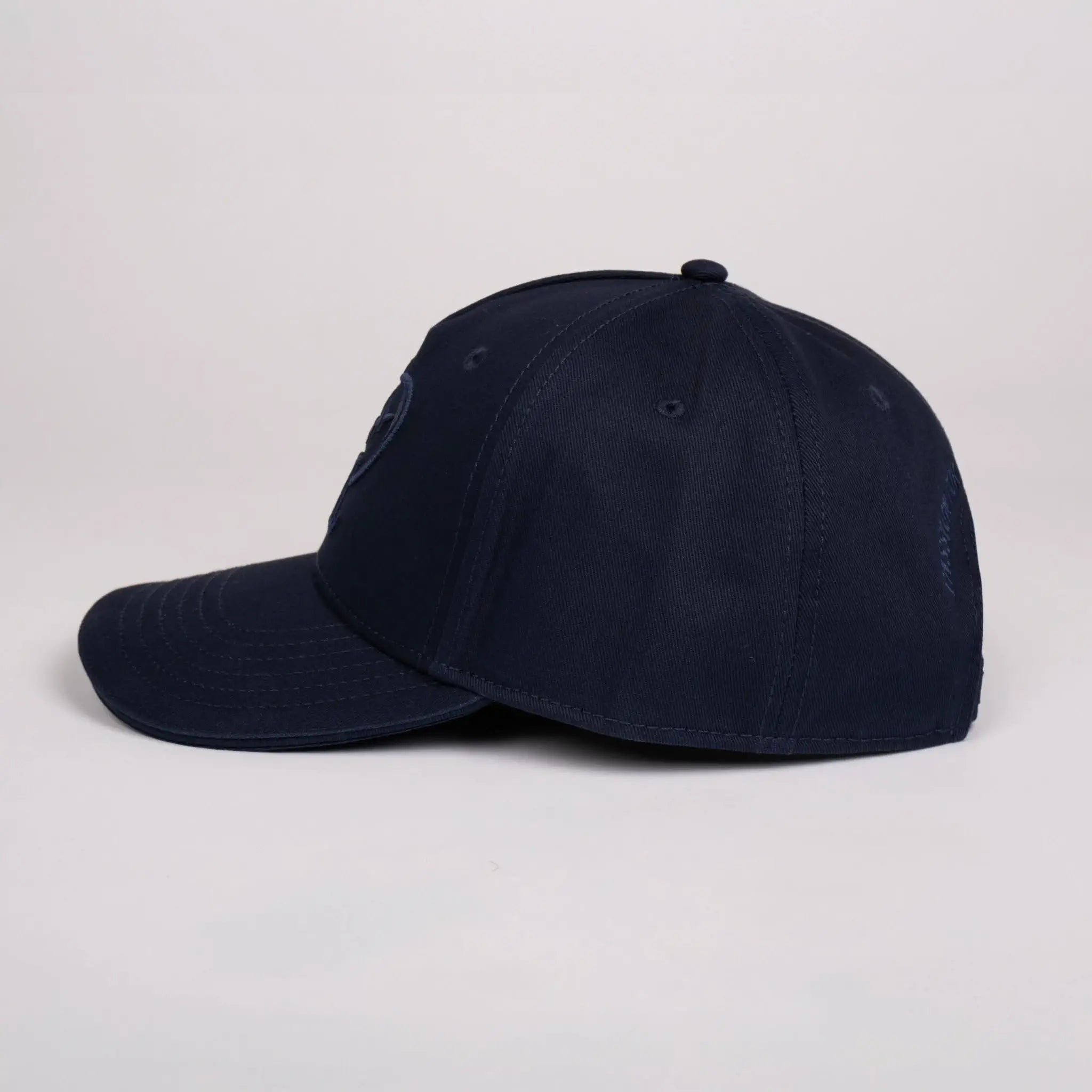 Casquette bleu marine signature rugbystique BACK to LEGEND (vue de profil gauche)
