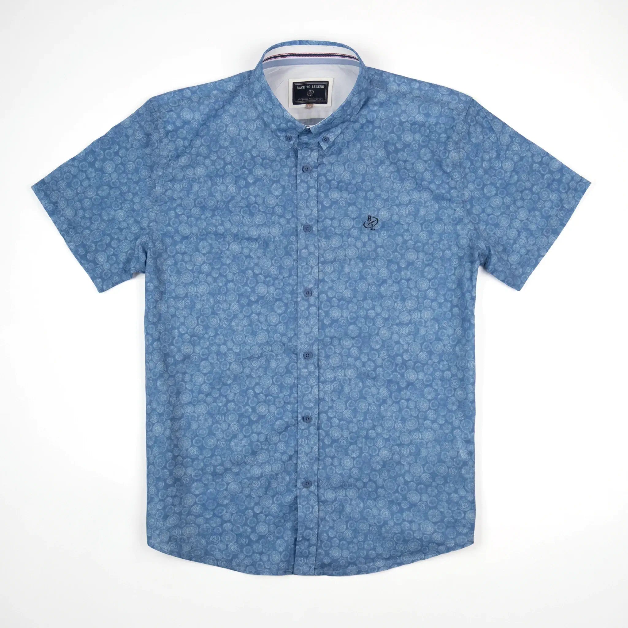 Chemise bleue à motif floral pour homme BACK to LEGEND (vêtement à plat de face)