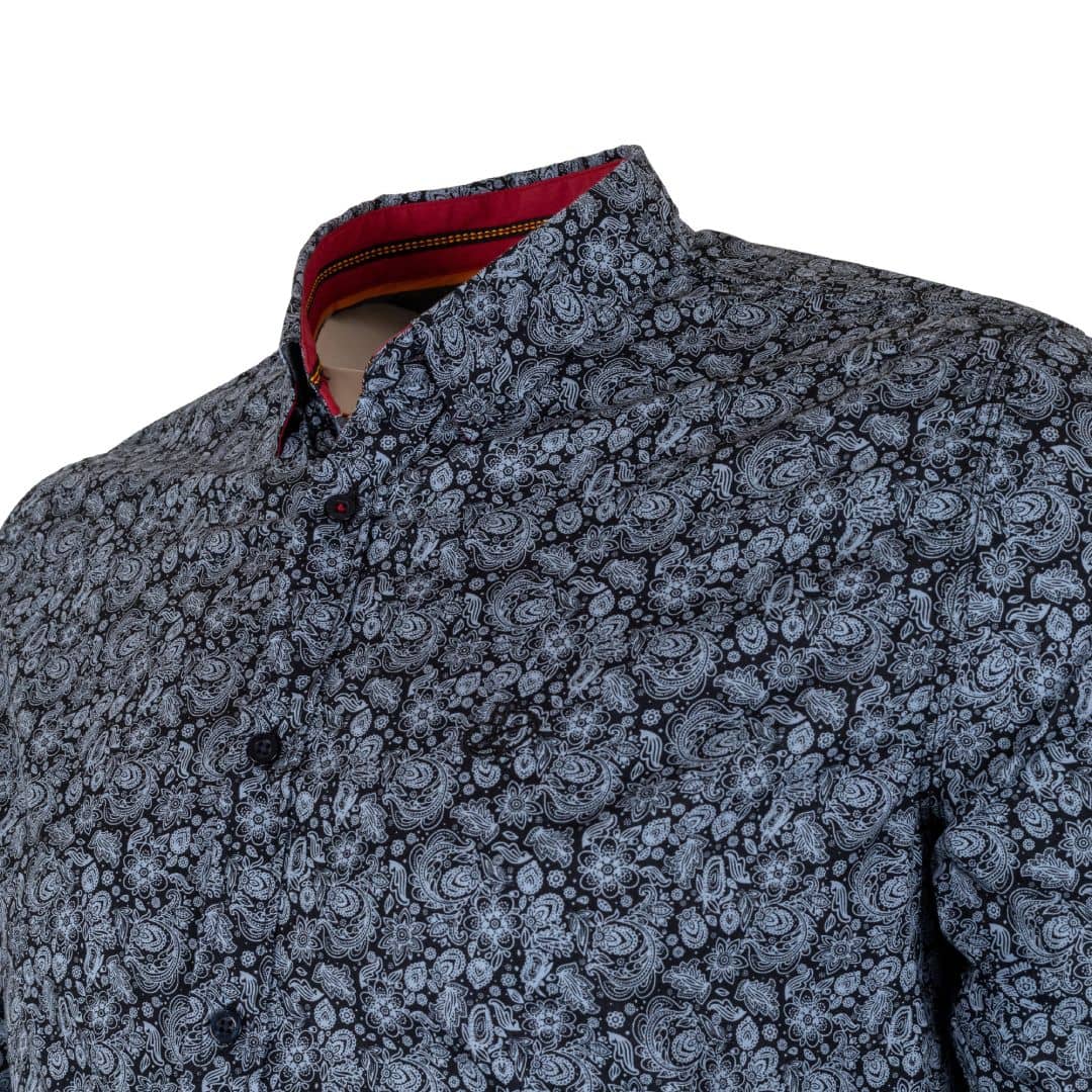 Chemise à manches longues homme grise en popline florale (zoom poitrine et col)
