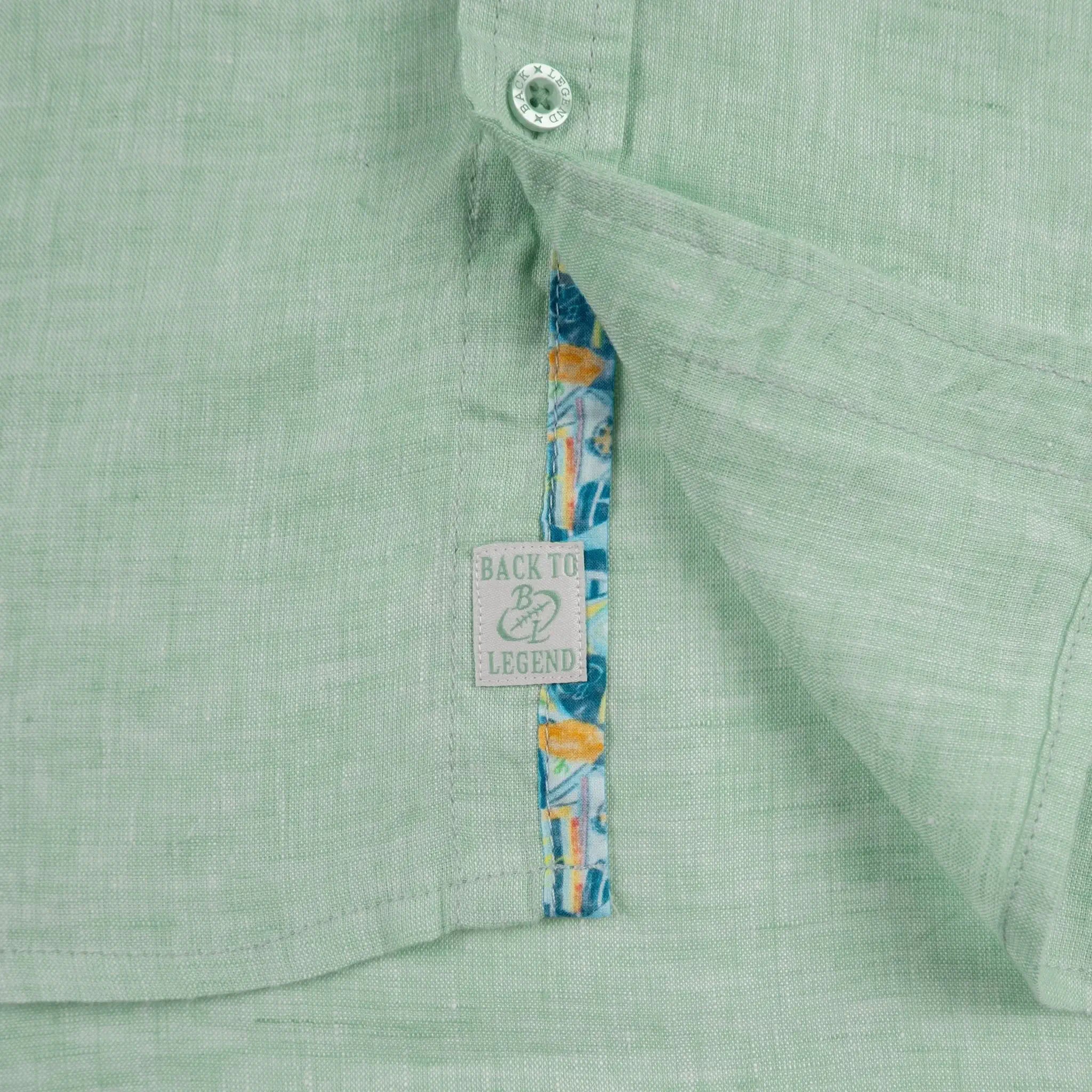 Chemise homme vert amande 100% lin BACK to LEGEND (zoom bas de vêtement)