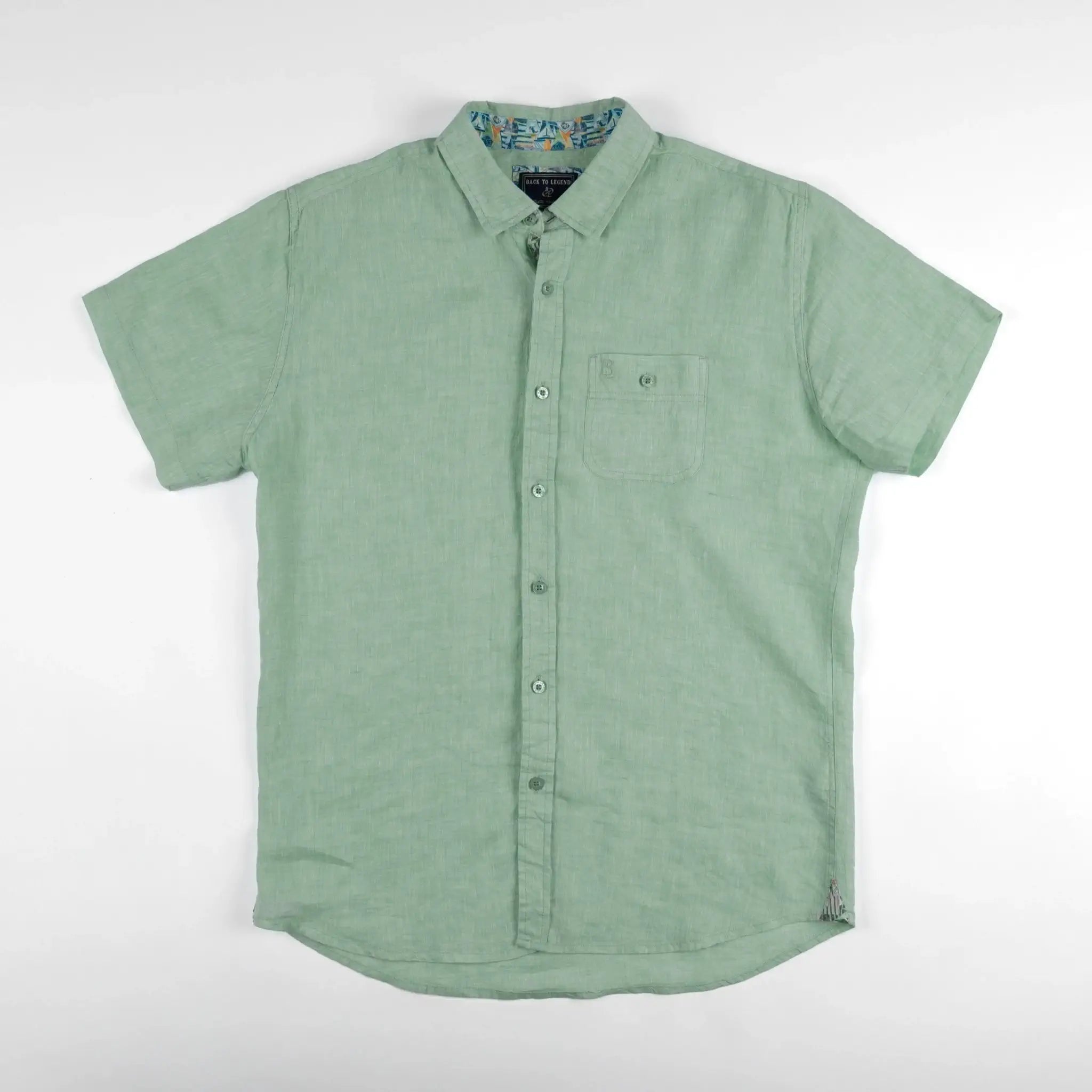 Chemise homme vert amande 100% lin BACK to LEGEND (vêtement à plat de face)