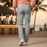 Pantalon chino bleu clair en lin pour Homme Blacks Legend (vue de dos)
