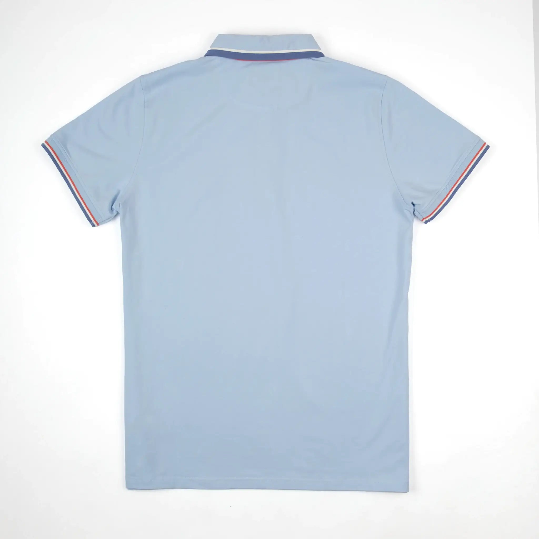 Polo homme bleu ciel à col rayé contrasté et coupe ajustée BACK TO LEGEND (vêtement à plat de dos)