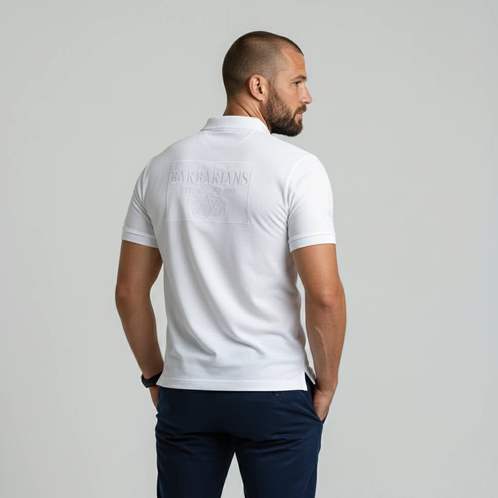 Polo scapulaire blanc Barbarians BACK to LEGEND (vue de dos)