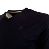 T-shirt noir à manches longues col V (zoom poitrine et col)