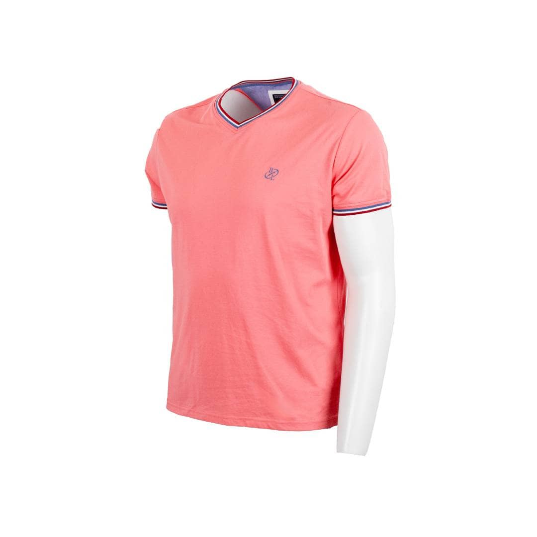 T-shirt rose col V pour homme BACK TO LEGEND (vue de 3/4 face)